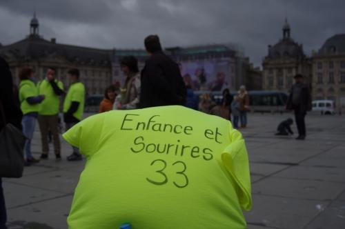 T-shirt Enfance et sourires 33